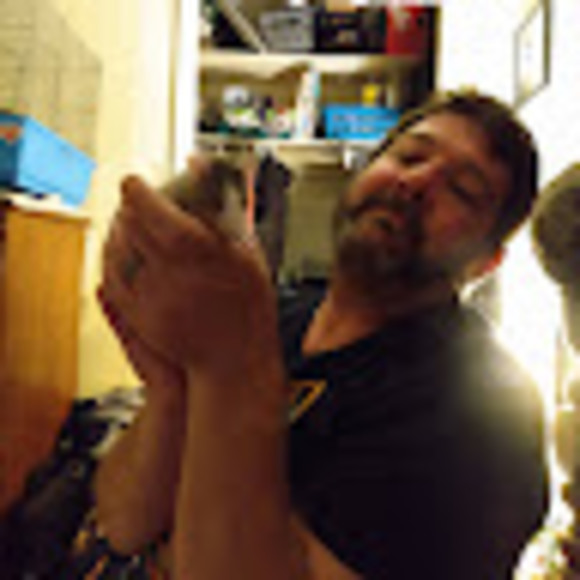 Meet your Posher, David - Picture 1 of 1